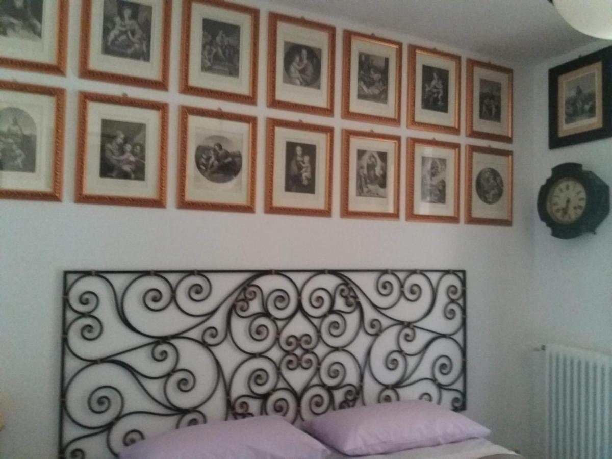 Casa Intignano - Camera Con Bagno E Portico Vista Lago トレメッツォ エクステリア 写真