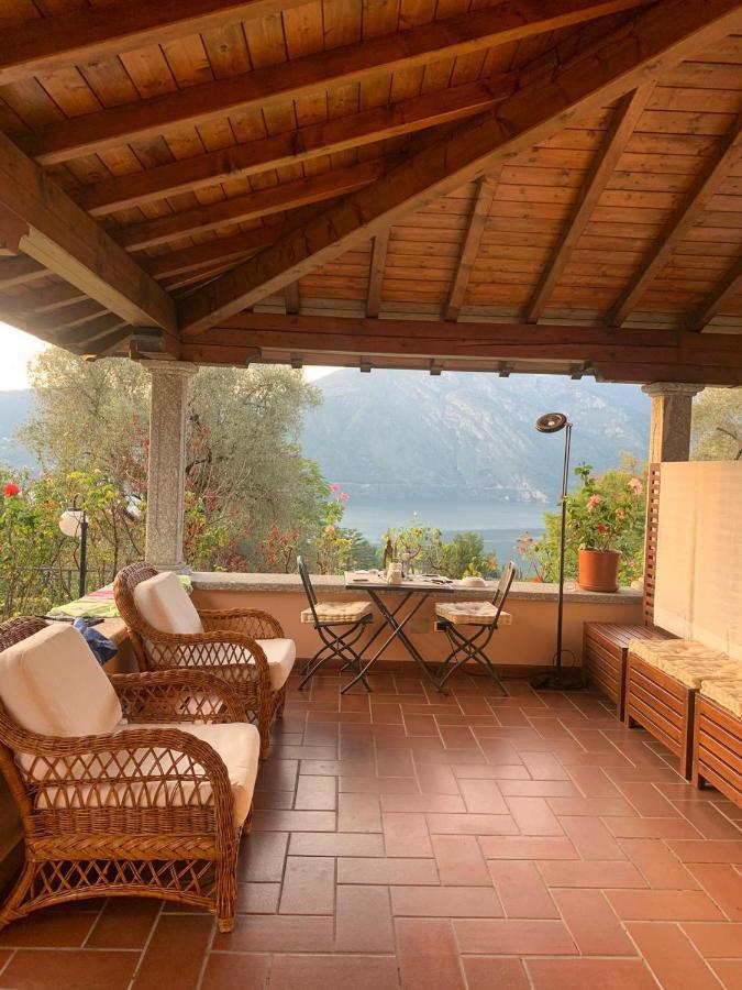 Casa Intignano - Camera Con Bagno E Portico Vista Lago トレメッツォ エクステリア 写真