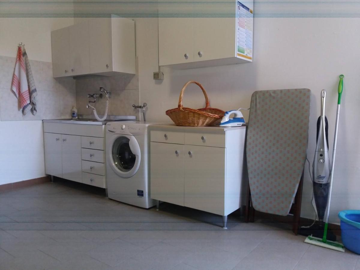 Casa Intignano - Camera Con Bagno E Portico Vista Lago トレメッツォ エクステリア 写真