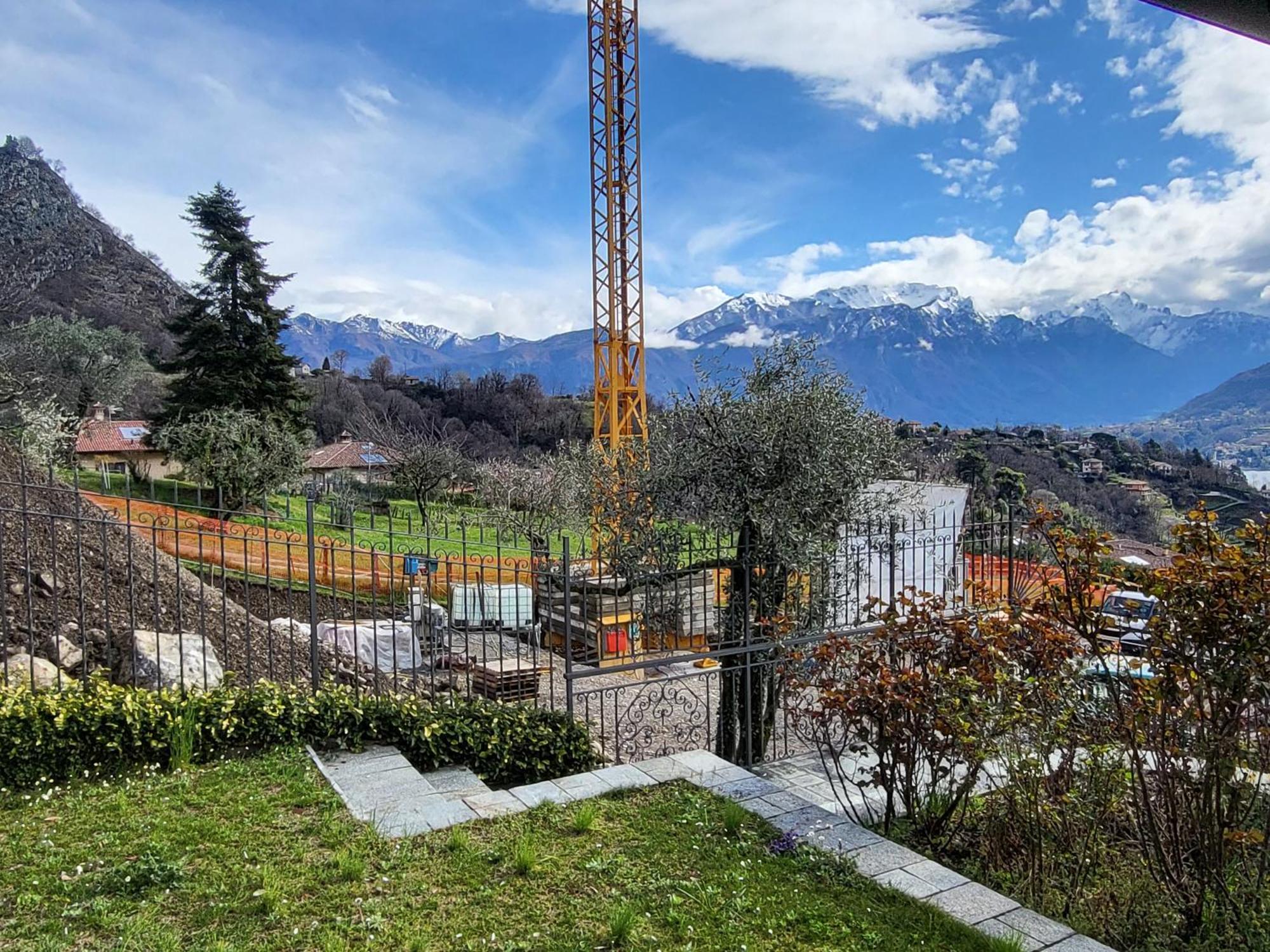 Casa Intignano - Camera Con Bagno E Portico Vista Lago トレメッツォ エクステリア 写真